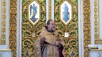 А жене во всем повиноватися мужу:))