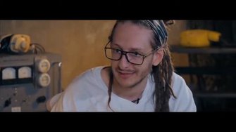 Зачем за нами следят в соцсетях и кто продает наши данные. Интервью про Big Data – Артур Хачуян