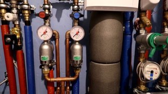 ЗАЧЕМ нужна такая сантехника в квартире?!